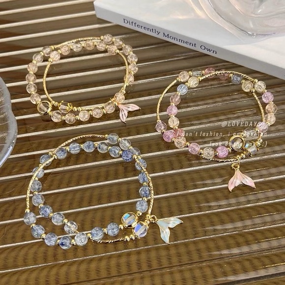 🧜‍♀️ Mermaid Crystal Bracelet ✨ - Picture 1 of 7
